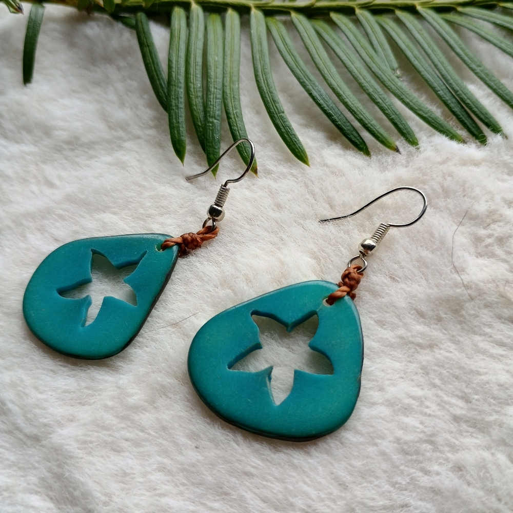Handmade vintage teal dyed coconut teardrop dangle earrings w starfish cut-out